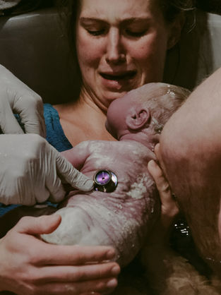 Choosing Your Midwife in Amsterdam: A Guide for Expecting Parents