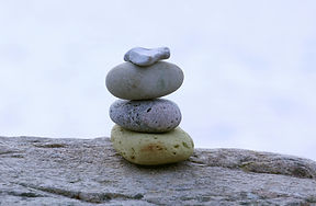 rocks balancing