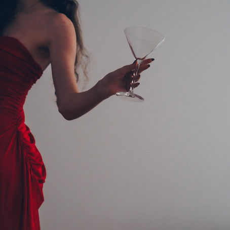 Differences between standard escort and high-end escort – luxury experience