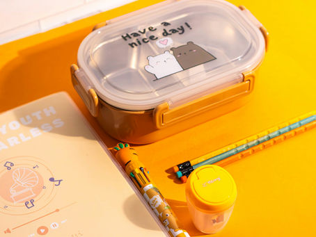 I took the Lunchbox Legend Guide to my kids' Preschool, and here's why