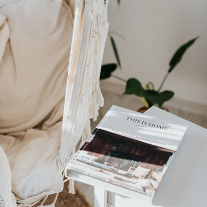 10 Caption Writing Tips