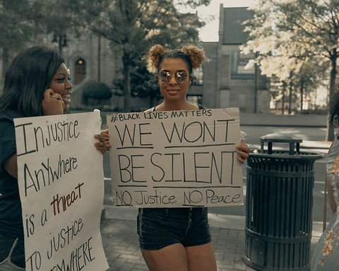 Image by Clay Banks