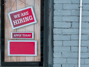 National unemployment rate falls in January