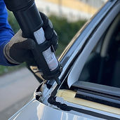 Windshield replacement and installation