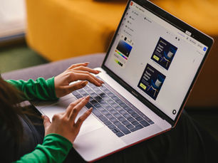 How to Choose the Right Streaming Service in USA & Canada: 15-Point Buyer Guide