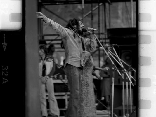 🎨 Cannabis and Creativity: Is Weed a Muse or a Myth?