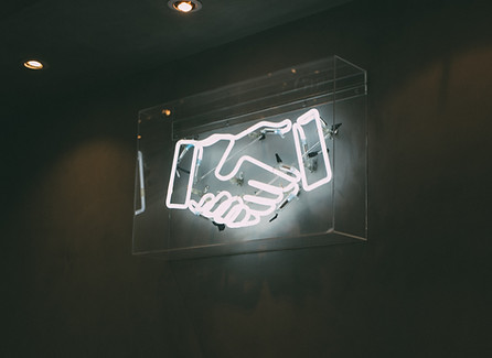 Image by charlesdeluvio