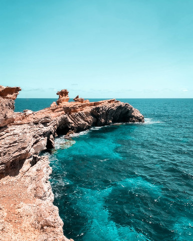 retraite yoga ibiza avec maison sauvage, séjour bien être 2023