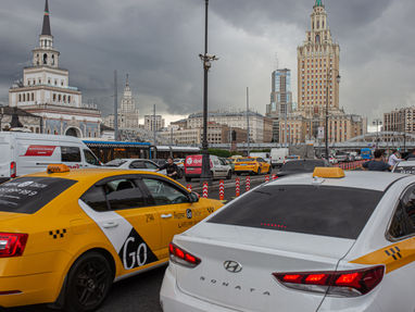 Новый закон о такси приведёт к резкому росту цен на перевозки