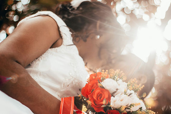 5 Budget-Friendly Ways to Make Your Small Wedding Feel Luxurious 5 Budget-Friendly Ways to Make Your Small Wedding Feel Luxurious