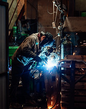 Image by Alisa Reutova