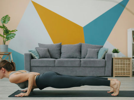 🌿 Why Women Need Upper-Body Strength