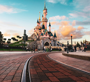 Image by Bastien Nvs