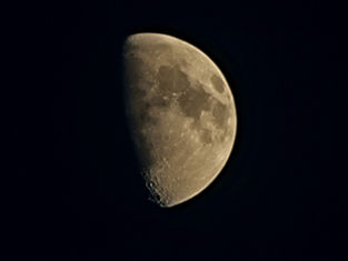 First Quarter Moon Meaning: Hidden Messages You Need to Know