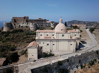 Tour privato di Messina e Milazzo da Taormina