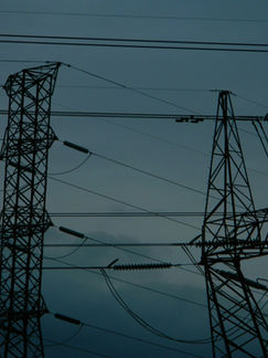 ALAVANCAGEM E EXPOSIÇÃO: OS LIMITES E CONSEQUÊNCIAS DO MODELO ENERGÉTICO SEM LASTRO FÍSICO