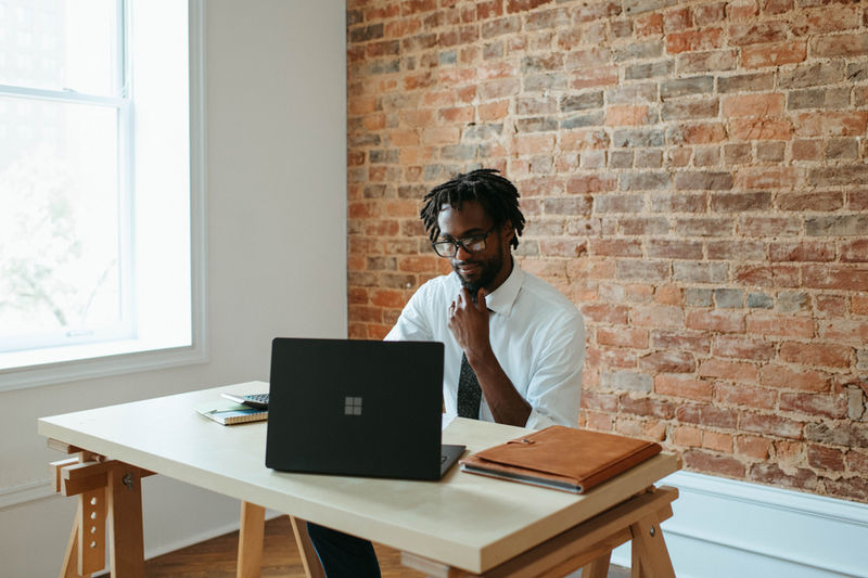 Starting Your Own Business – How to Clear the Financial Hurdle
