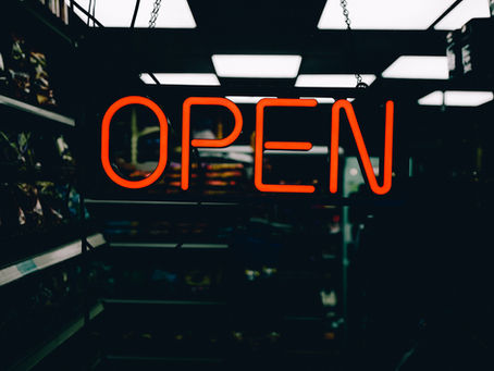 Hanging Shop Signs: Design, Materials and Installation Best Practices