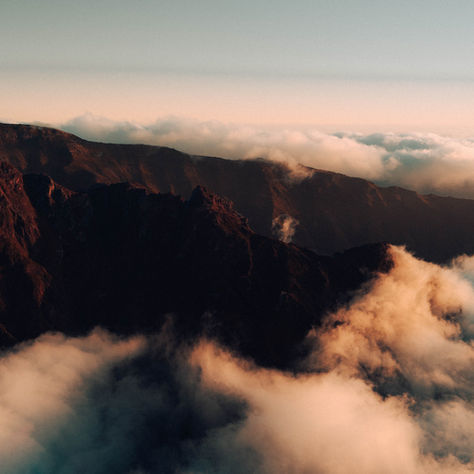 YOGA NEDİR? 8 BASAMAKLI SPİRİTÜEL YOLCULUK!