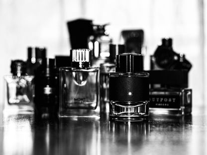 The Scent of Self: A Comprehensive Guide to Choosing Your Signature Perfume