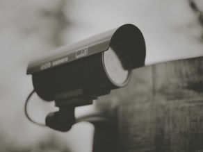Caméra de surveillance dans un Airbnb : est-ce légal ?