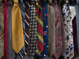 Beyond the Knot: The Craftsmanship of a Luxury Silk Tie