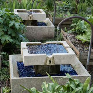 Installer des fontaines pour favoriser le passage des pollinisateurs