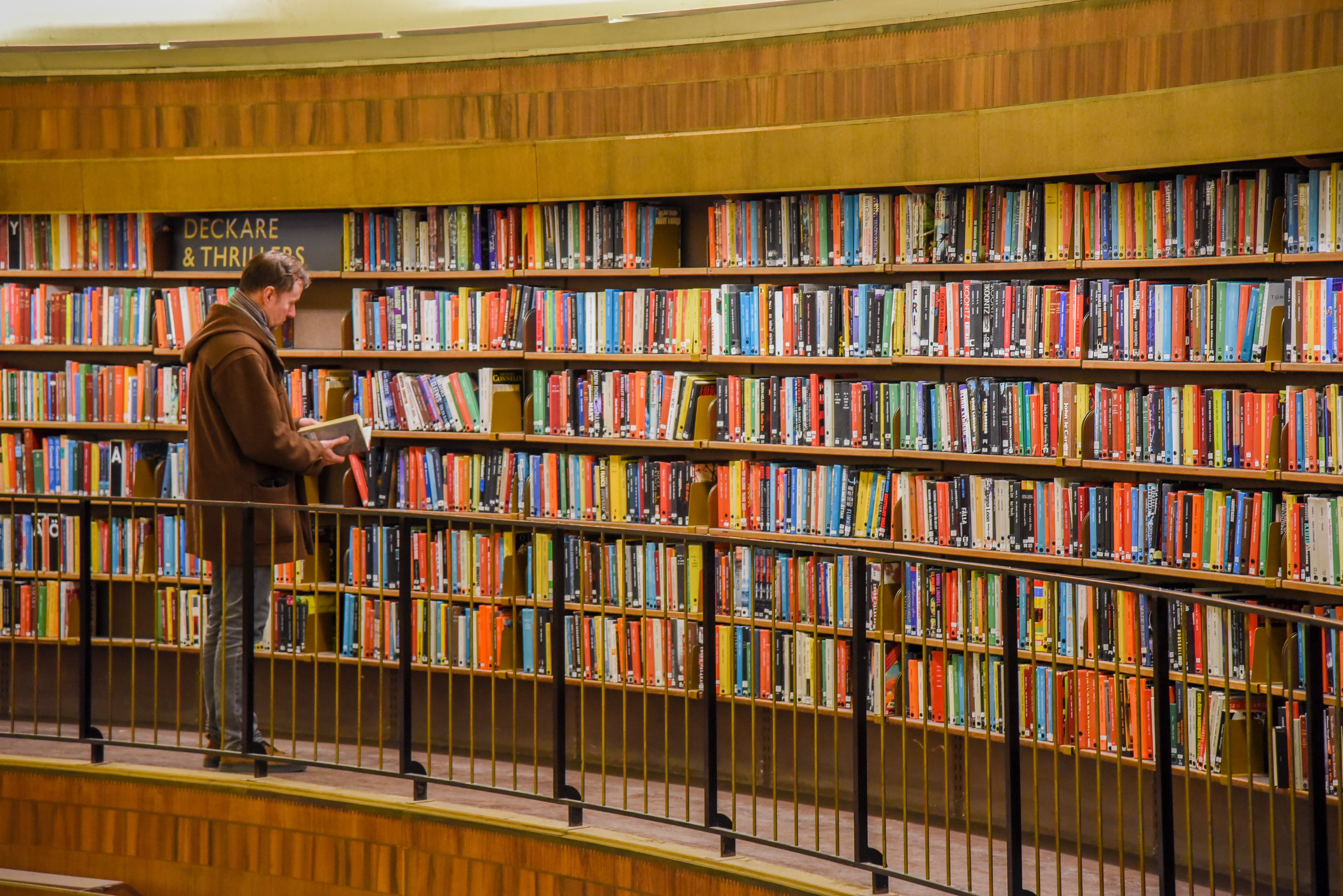 Aumento de prohibiciones de libros en escuelas de Estados Unidos