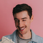 Jewish man on pink background | Are you looking for a Jewish therapist? | Jewish mental health | Queer Jewish therapists in New York Start therapy today at Boundless Therapy | Start therapy now | 10001 | 10002 | 10003 | 10004 | 10005 | 10006 | 10007 | 10009
