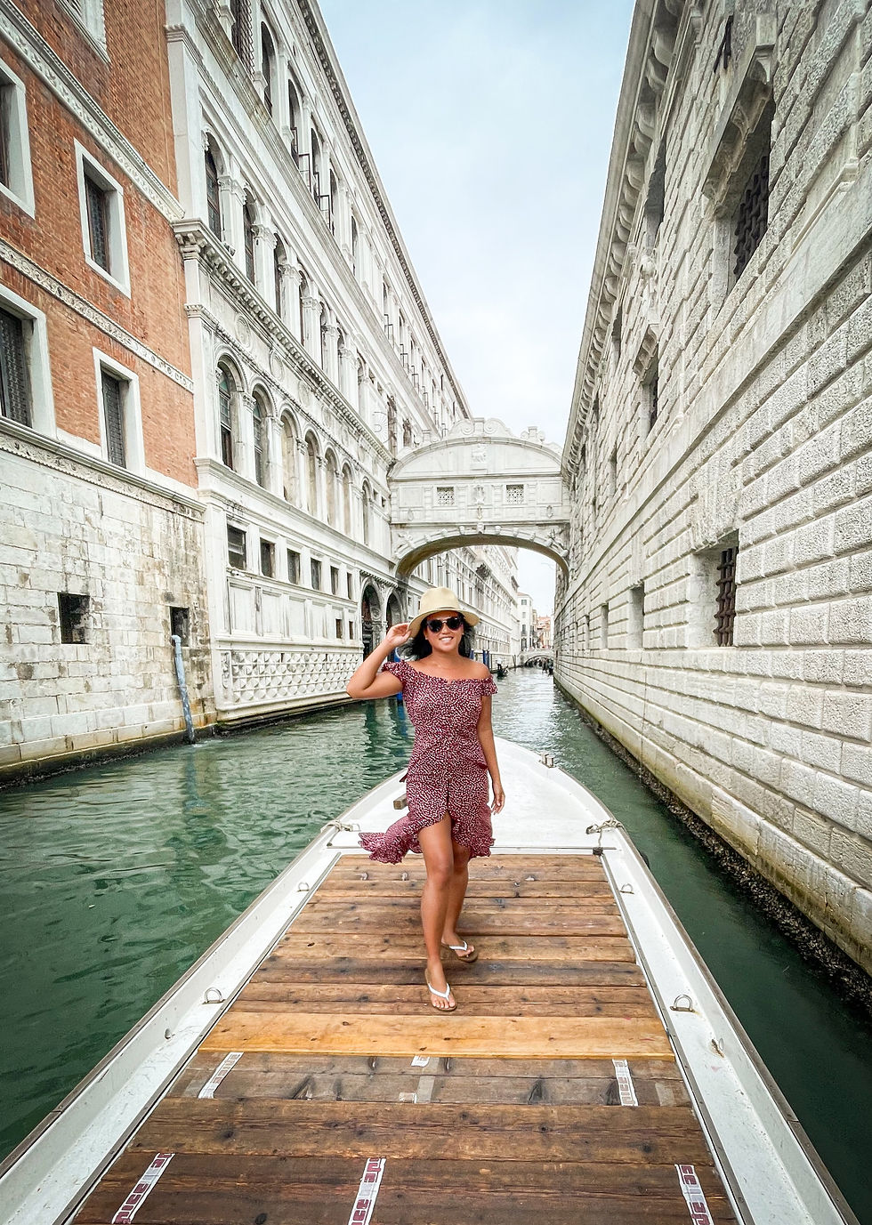 Travel blogger in Italy
