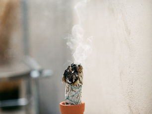 Simple Spells to Banish Negativity and Welcome Good Fortune into Your Home