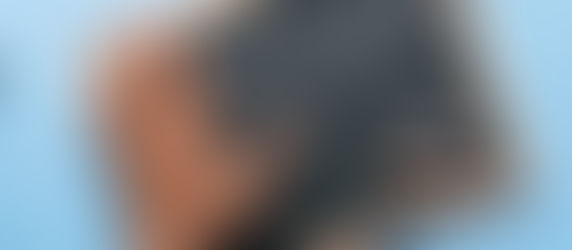 7 Daily Prompts for Manifesting Your Dreams: A Guide to Using Your Manifesting Journal