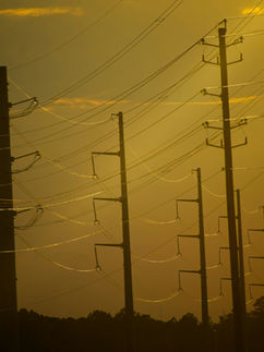 Por que a infraestrutura de transmissão se tornou o eixo estratégico da transição energética