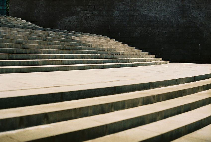 Image by Bogdan Karlenko