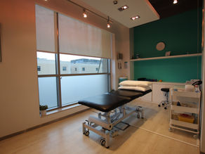 Physiotherapie bei Schmerzen: Ein umfassender Leitfaden für Schmerzlinderung und Rehabilitation