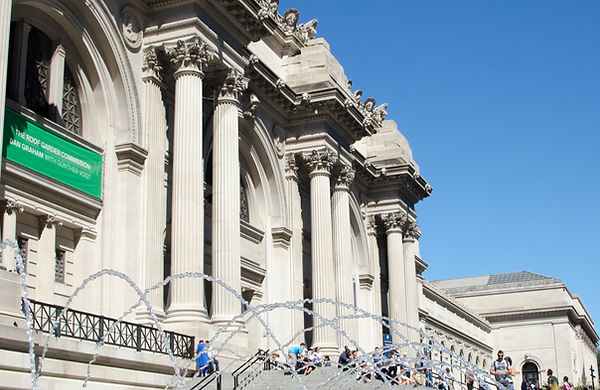 Luggage storage in Metropolitan Museum of Art