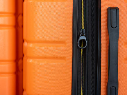 easyJet Cabin Bag Size (2026): Exact Dimensions, Rules & How to Avoid Fees