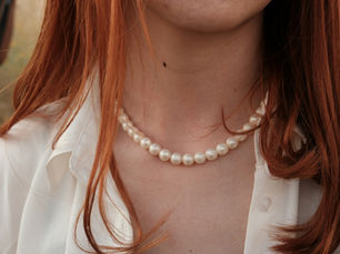 How to Wear Pearl Jewelry: Metal Choice, Styling Tips, and Gemstone Synergy