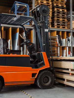 Transporting goods in warehouse storage facility