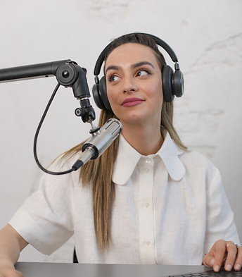 Image by Sebastian Pandelache