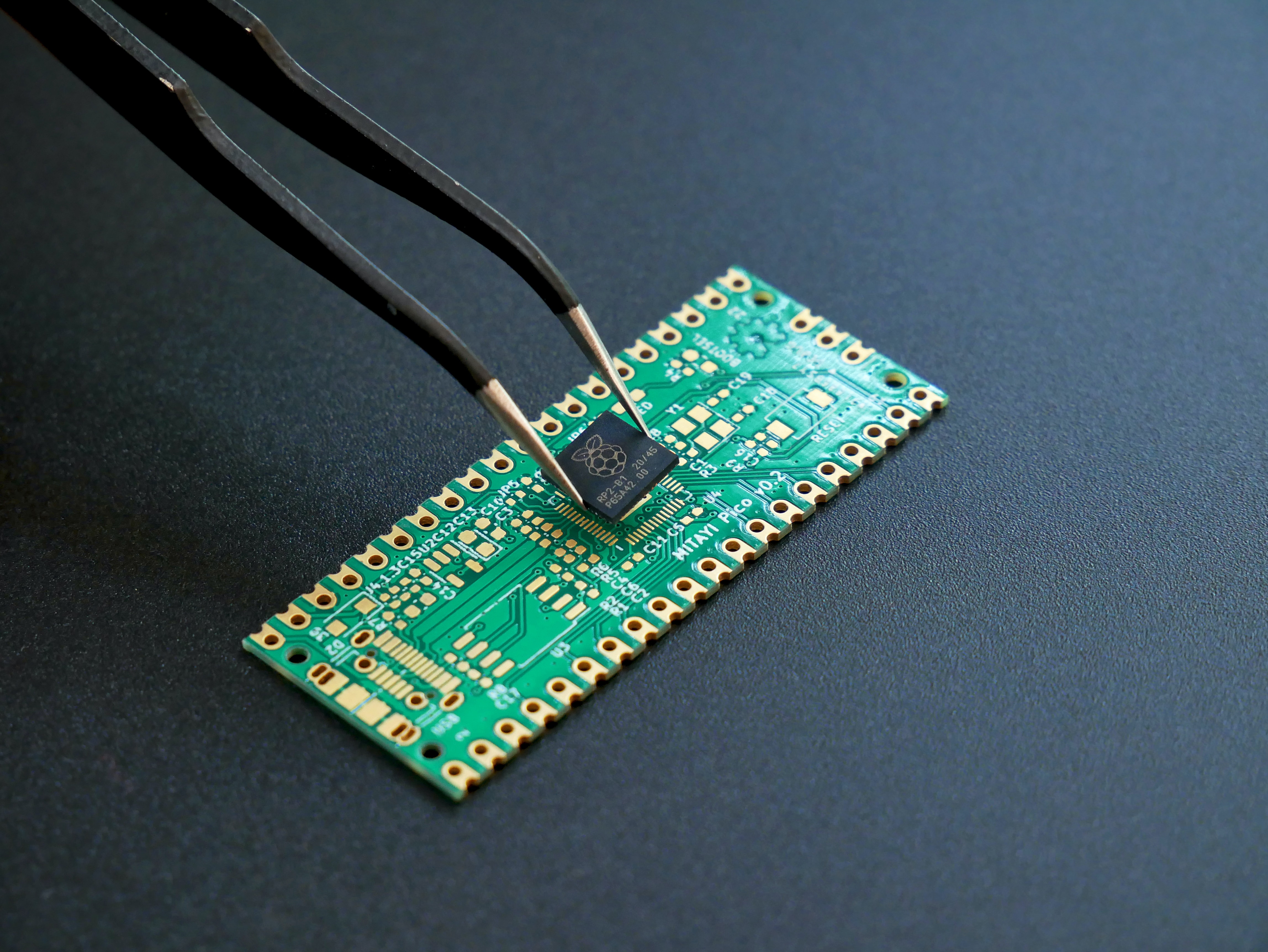 México impulsa desarrollo de semiconductores y destaca en investigación internacional