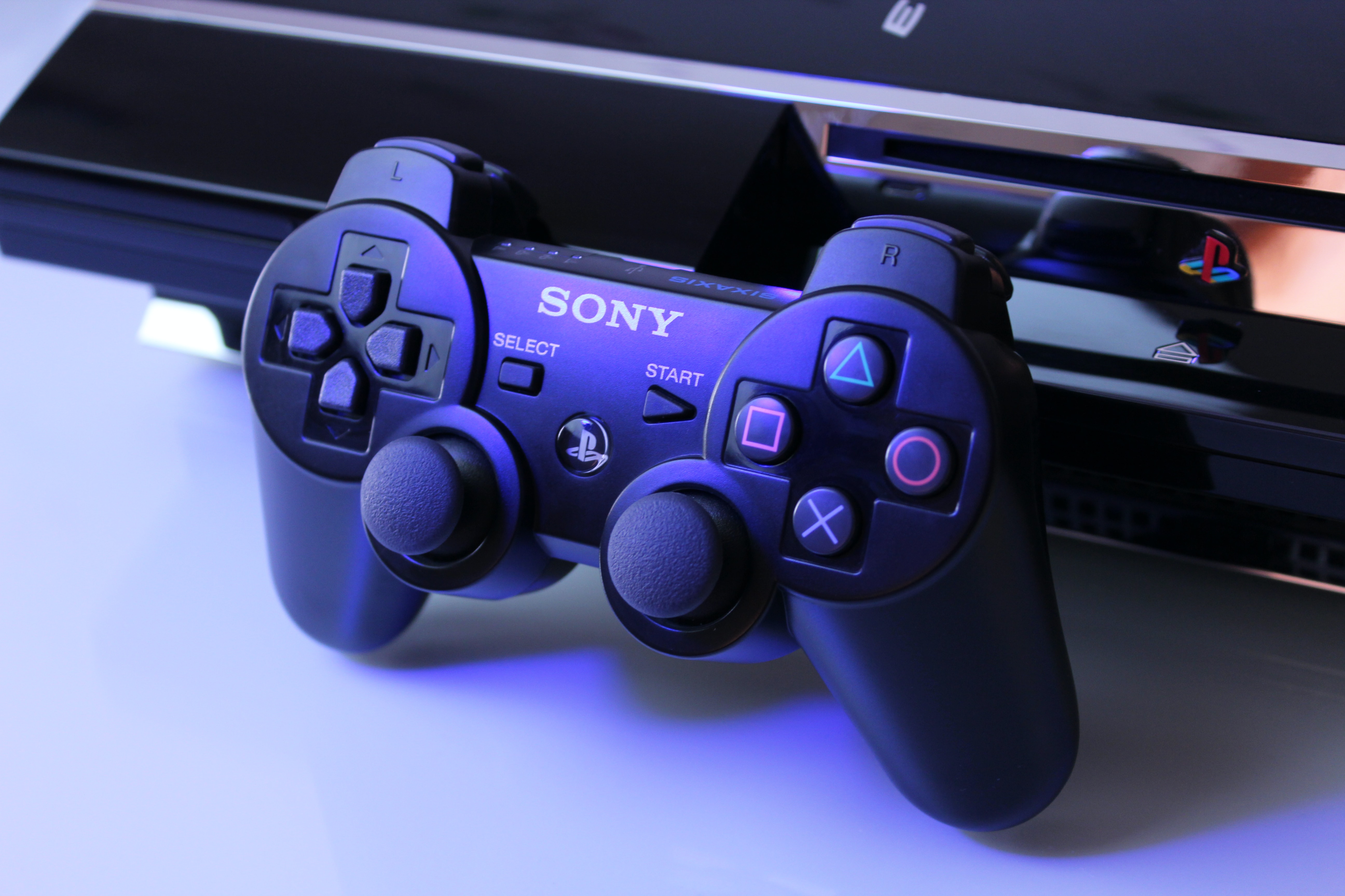 Sony eleva precios de PlayStation 5 por aranceles impuestos por Trump