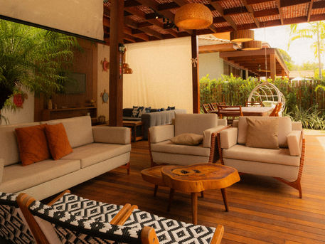 Luxury outdoor terrace and villa seating area in Marbella, representing property staging, furniture setup and holiday home presentation for estate agents and property professionals.