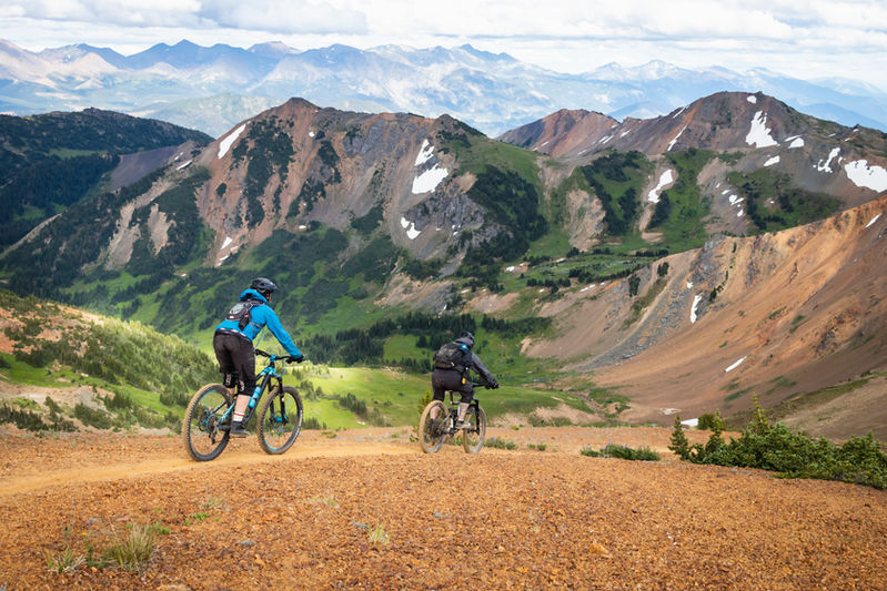 How to Integrate Fitness & Wellness Into Your Holiday