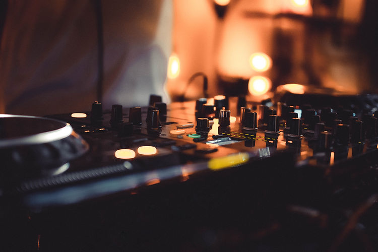 Sound and dinner experience Italy