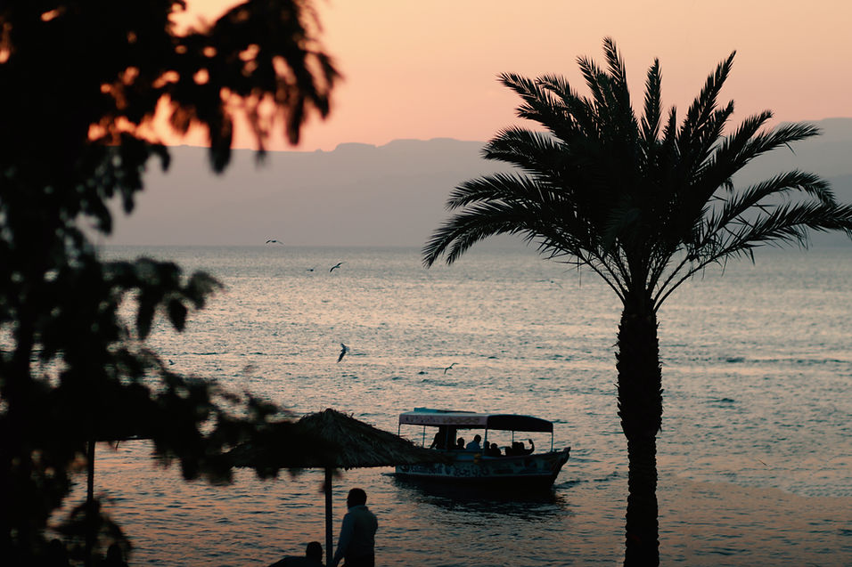 Image by Mohammad Naser
