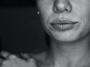 Jaw pain: key facts, causes and treatments