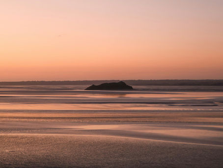 マルコによる福音書15章27節