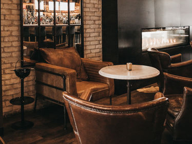 What Are Cigar Lounges?