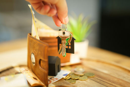 Does CreditLadder actually work? Here’s how it reports rent, what it costs, how safe it is and whether it can genuinely improve your credit score.
